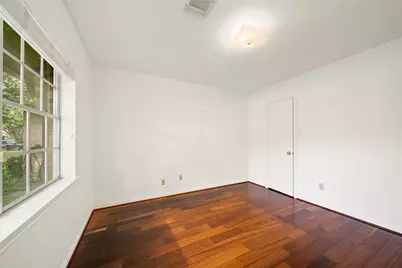 12502 Queensbury Lane, Houston, TX 77024 - Photo 19