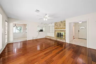 12502 Queensbury Lane, Houston, TX 77024 - Photo 7