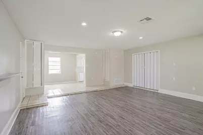 7219 Willowtex Drive, Houston, TX 77396 - Photo 15