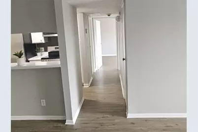3025 Walnut Bend #35, Houston, TX 77042 - Photo 5