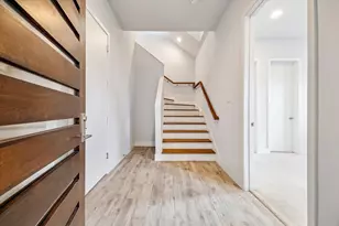 864 Wakefield Dr, Houston, TX 77018 - Photo 3