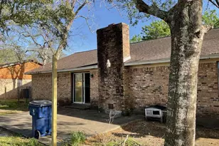 405 Oyster Creek Ct, Richwood, TX 77531 - Photo 27