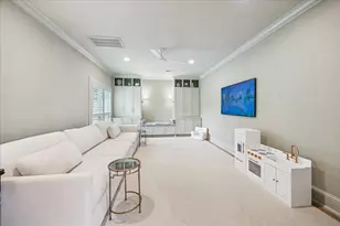 810 Silvergate Dr, Houston, TX 77079 - Photo 15