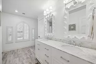 810 Silvergate Dr, Houston, TX 77079 - Photo 21