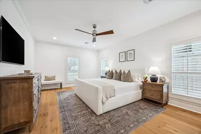 810 Silvergate Drive, Houston, TX 77079 - Photo 17