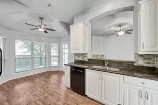 990 Northampton Dr, Conroe, TX 77303 - Photo 17