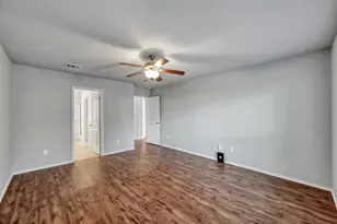 990 Northampton Dr, Conroe, TX 77303 - Photo 27