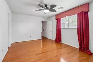 9030 Smokehollow Dr, Houston, TX 77064 - Photo 19