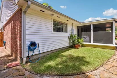 9030 Smokehollow Drive, Houston, TX 77064 - Photo 33
