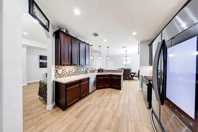 267 Freeman Boulevard, West Columbia, TX 77486 - Photo 13