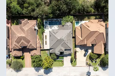 9807 Martha Springs Drive, Houston, TX 77070 - Photo 41