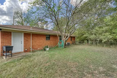 13300 Hwy 21 W Avenue, North Zulch, TX 77872 - Photo 19