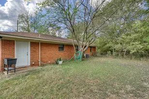 13300 Hwy 21 W Ave, North Zulch, TX 77872 - Photo 19