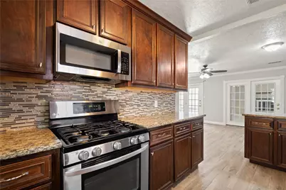 907 Northbend Drive, Baytown, TX 77521 - Photo 9
