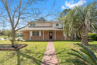 907 Northbend Drive, Baytown, TX 77521 - Photo 1