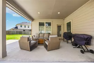 488 Westlake Lndg, Conroe, TX 77304 - Photo 31