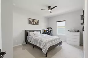 96 Winter Sunrise Cir, The Woodlands, TX 77375 - Photo 29