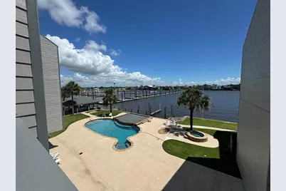 560 Pleasure Island Boulevard #222, Port Arthur, TX 77640 - Photo 19