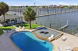 560 Pleasure Island Blvd, Port Arthur, TX 77640 - Photo 31