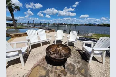 560 Pleasure Island Boulevard #222, Port Arthur, TX 77640 - Photo 21