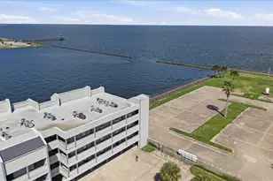 560 Pleasure Island Blvd, Port Arthur, TX 77640 - Photo 35