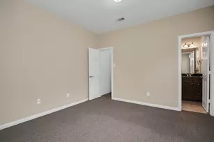1137 W 24th St, Houston, TX 77008 - Photo 27