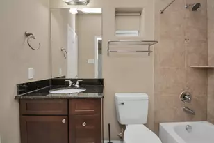 1137 W 24th St, Houston, TX 77008 - Photo 31