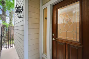 1137 W 24th St, Houston, TX 77008 - Photo 3