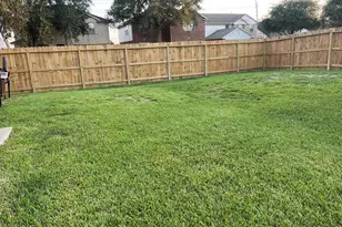 16326 Soaring Eagle Dr, Sugar Land, TX 77498 - Photo 11