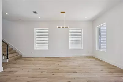 1034 W 17th St Street #C, Houston, TX 77008 - Photo 9