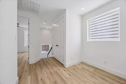 1034 W 17th St Street #C, Houston, TX 77008 - Photo 15