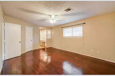 11514 Normont Drive Drive, Houston, TX 77070 - Photo 9