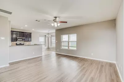 5102 Lagoon Court, Bacliff, TX 77518 - Photo 5