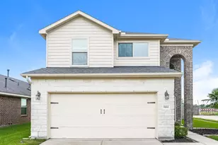 5102 Lagoon Ct, Bacliff, TX 77518 - Photo 1