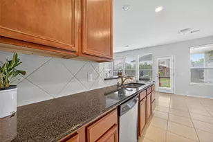 25311 Mallard Bay Ln, Katy, TX 77494 - Photo 13