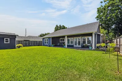 509 Texas St, Tomball, TX 77375 - Photo 33
