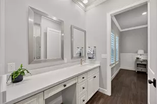 509 Texas St, Tomball, TX 77375 - Photo 27