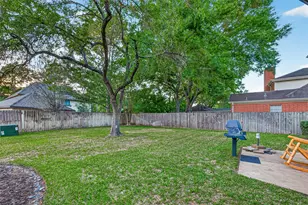 1422 N Yegua River Cir, Sugar Land, TX 77478 - Photo 31