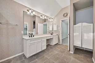 1422 N Yegua River Cir, Sugar Land, TX 77478 - Photo 21