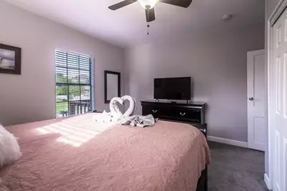120 W 8th Street, Kemah, TX 77565 - Photo 15