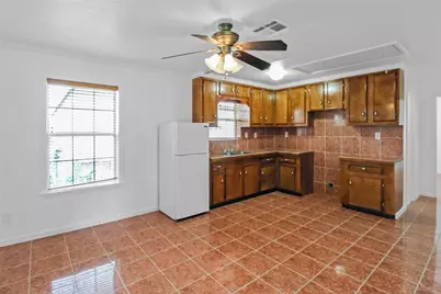 2701 Almendares Avenue, Pasadena, TX 77506 - Photo 25