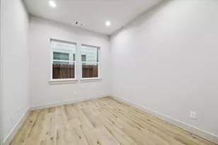 5221 Hillman St, Houston, TX 77023 - Photo 31