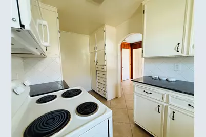446 Zoe Street, Houston, TX 77020 - Photo 9