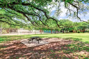 94 Drew St, Houston, TX 77006 - Photo 27