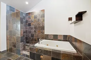 94 Drew St, Houston, TX 77006 - Photo 19