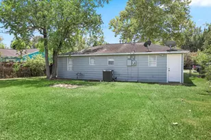 7417 Stephanie Dr, Deer Park, TX 77536 - Photo 15