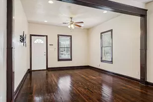 345 W 22nd St, Houston, TX 77008 - Photo 3
