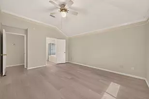 9202 Desirable Dr, La Porte, TX 77571 - Photo 11