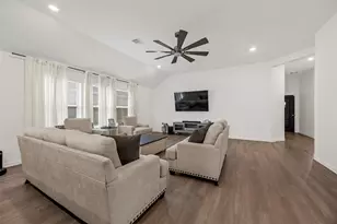 7222 Songlark Lndg Ct, Katy, TX 77493 - Photo 9