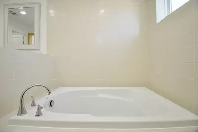 15000 S Richmond Avenue #4, Houston, TX 77082 - Photo 17